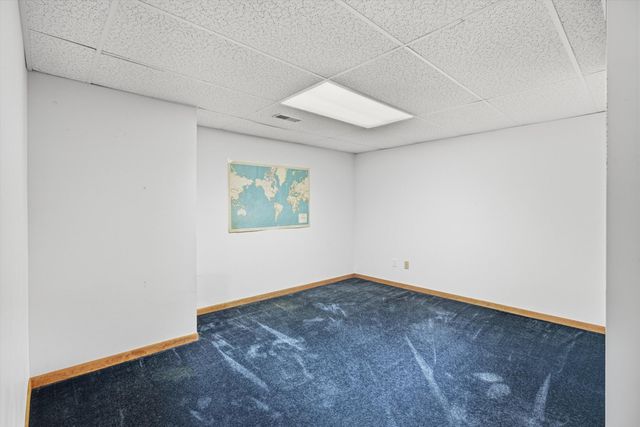 3458 Taggett Lake Drive, Highland, MI 48357