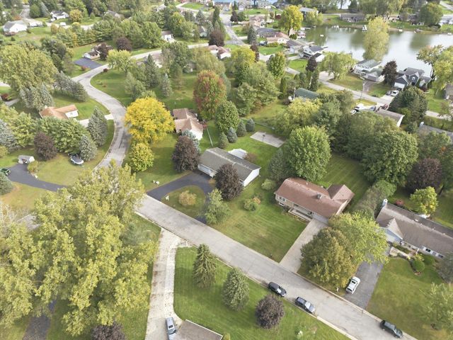 3458 Taggett Lake Drive, Highland, MI 48357