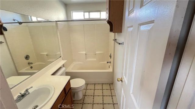 2134 SAINT ANDREWS Way, Hawthorne, CA 90250