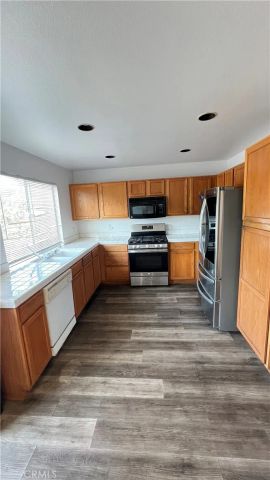 2134 SAINT ANDREWS Way, Hawthorne, CA 90250