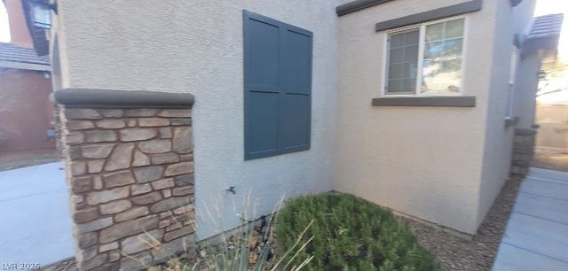8695 Canfield Canyon Avenue, Las Vegas, NV 89178