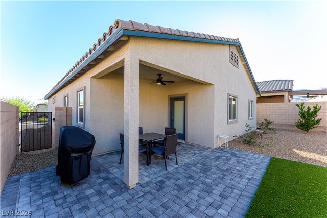 10944 Stone Crossing Avenue, Las Vegas, NV 89166