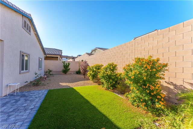 10944 Stone Crossing Avenue, Las Vegas, NV 89166
