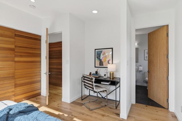 577 577 El Dorado Ave, Oakland, CA 94611