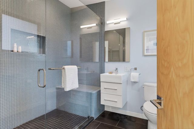 577 577 El Dorado Ave, Oakland, CA 94611