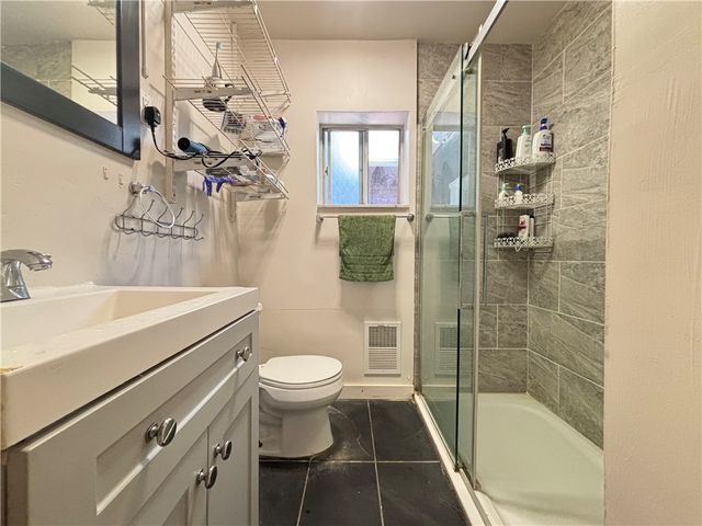 2613 Tilbury Ave, Squirrel Hill, PA 15217