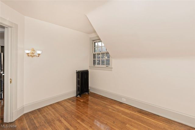 10 E Hanna Lane S, Bratenahl, OH 44108