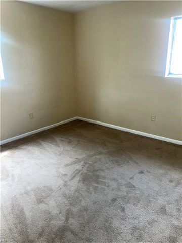 2057 E Ocean View Ave Apt 4, Norfolk, VA 23503