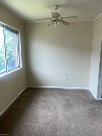2057 E Ocean View Ave Apt 4, Norfolk, VA 23503
