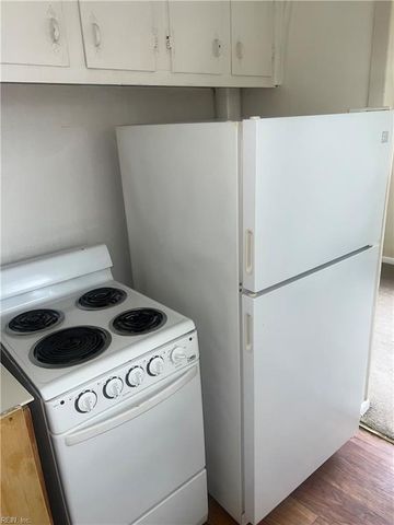 2057 E Ocean View Ave Apt 4, Norfolk, VA 23503