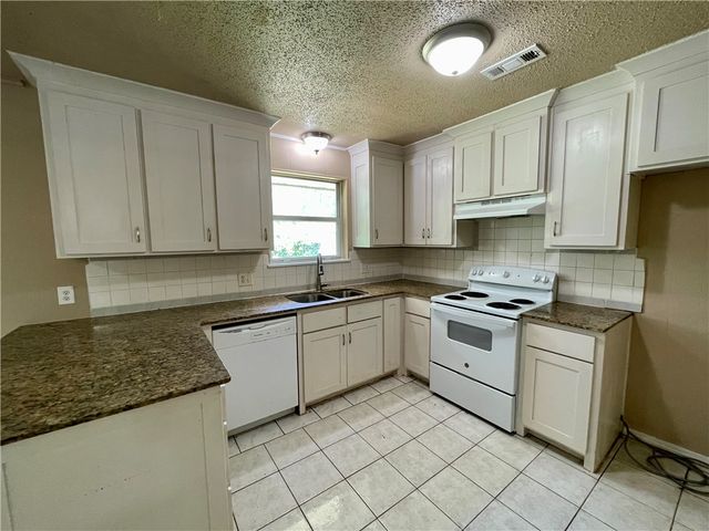 1912 Patti Avenue, Springdale, AR 72762