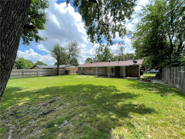 1912 Patti Avenue, Springdale, AR 72762
