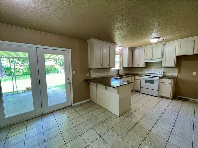 1912 Patti Avenue, Springdale, AR 72762