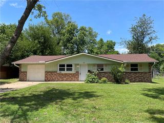 1912 Patti Avenue, Springdale, AR 72762