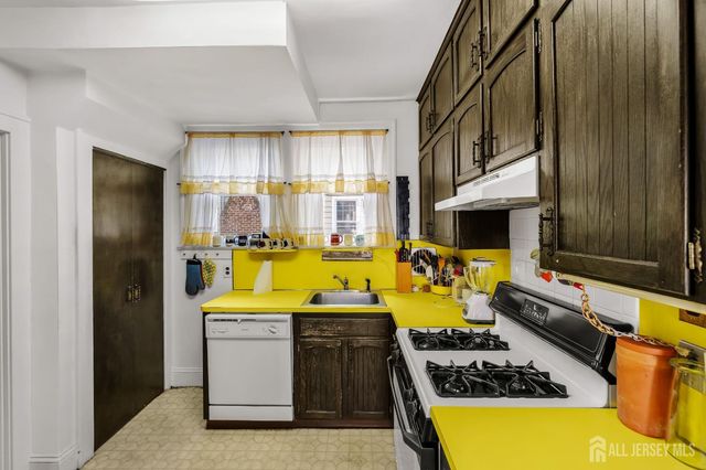427 Harrison Avenue, Highland Park, NJ 08904