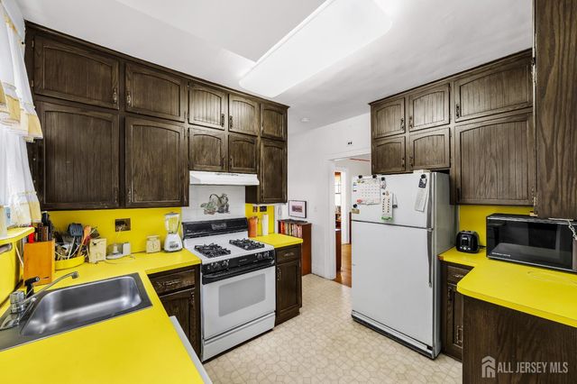 427 Harrison Avenue, Highland Park, NJ 08904