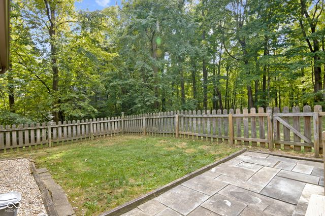 226 Saddlebrook Drive, Zionsville, IN 46077