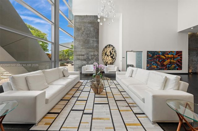 888 Biscayne Blvd 5404, Miami, FL 33132