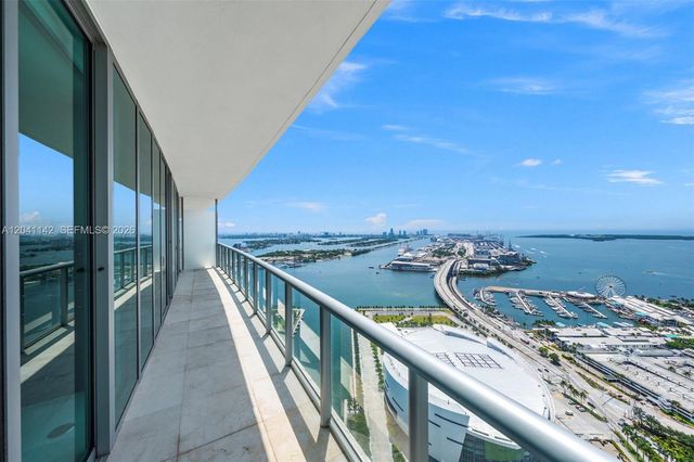 888 Biscayne Blvd 5404, Miami, FL 33132