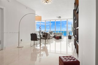 888 Biscayne Blvd 5404, Miami, FL 33132