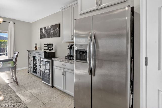 3223 Birchin LN, Fort Myers, FL 33916