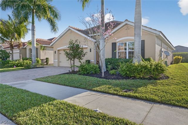 3223 Birchin LN, Fort Myers, FL 33916