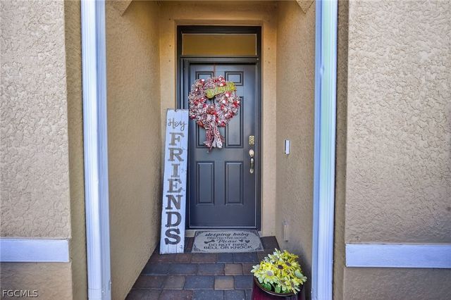 3223 Birchin LN, Fort Myers, FL 33916