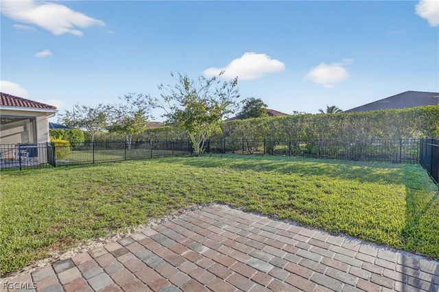 3223 Birchin LN, Fort Myers, FL 33916