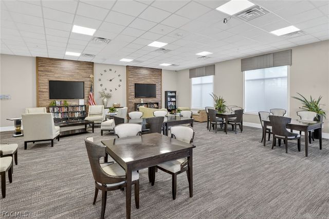 3223 Birchin LN, Fort Myers, FL 33916