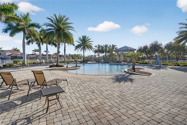 3223 Birchin LN, Fort Myers, FL 33916