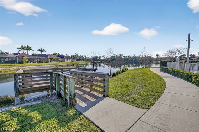 3223 Birchin LN, Fort Myers, FL 33916