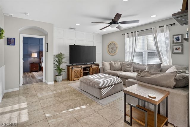 3223 Birchin LN, Fort Myers, FL 33916