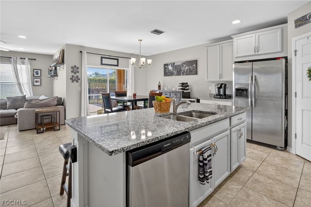 3223 Birchin LN, Fort Myers, FL 33916