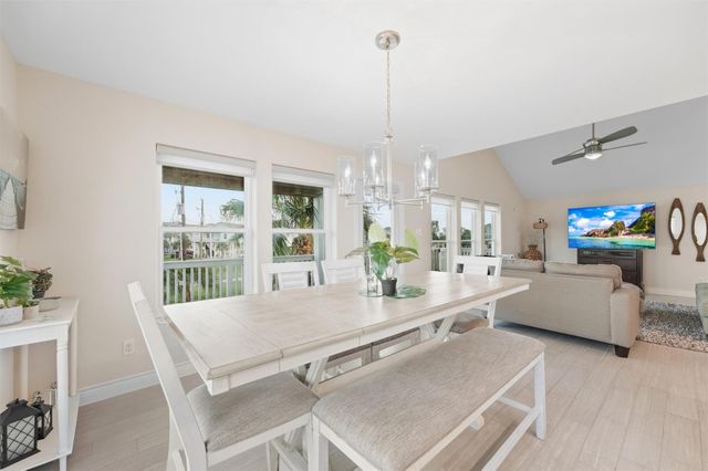 25246 Intrepid Lane, Galveston, TX 77554