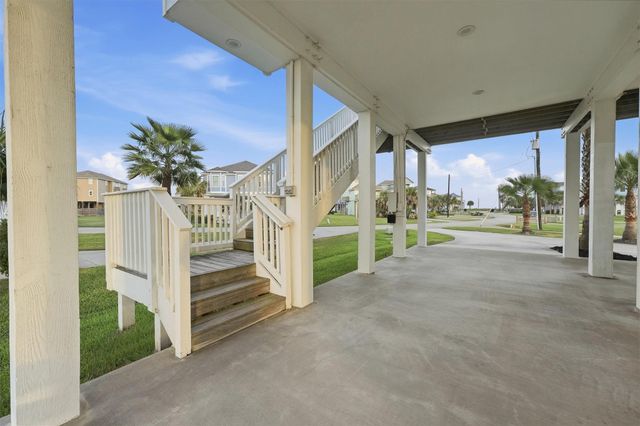 25246 Intrepid Lane, Galveston, TX 77554