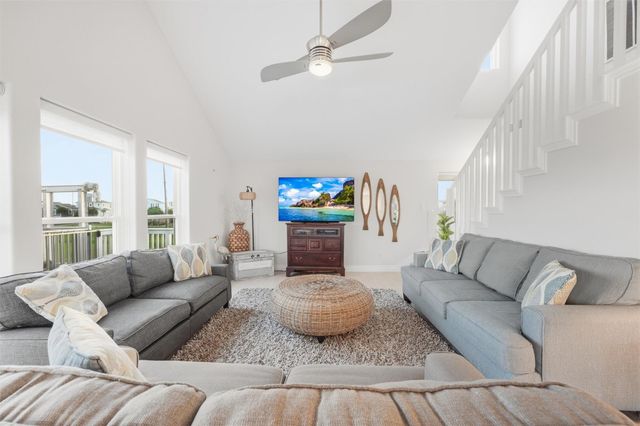 25246 Intrepid Lane, Galveston, TX 77554
