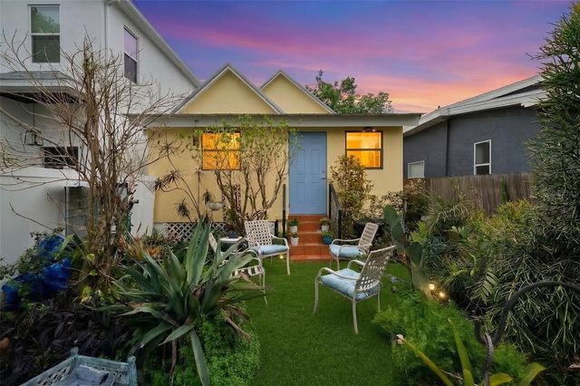 2339 W WALNUT STREET, Tampa, FL 33607