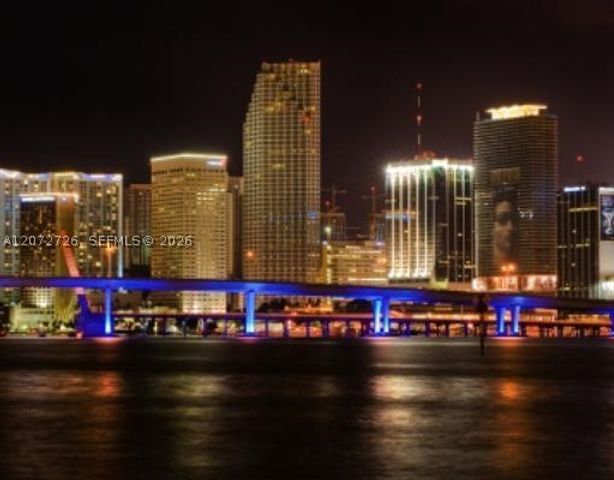50 W Biscayne Blvd 3907, Miami, FL 33132