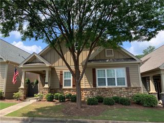 321 Glens Way, Woodstock, GA 30188