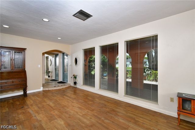318 FIFTH AVE, Lehigh Acres, FL 33936