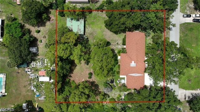 318 FIFTH AVE, Lehigh Acres, FL 33936