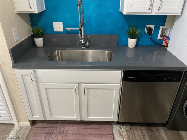 1401 Elizabeth Avenue 2, Las Vegas, NV 89119