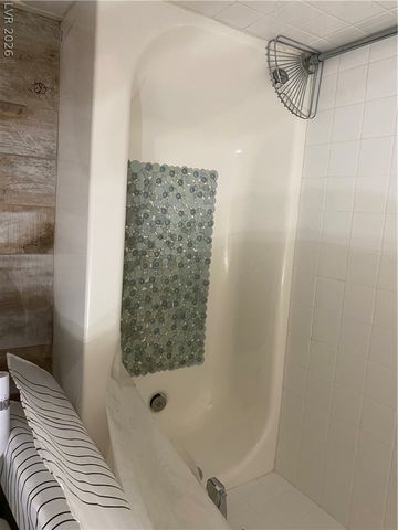 1401 Elizabeth Avenue 2, Las Vegas, NV 89119