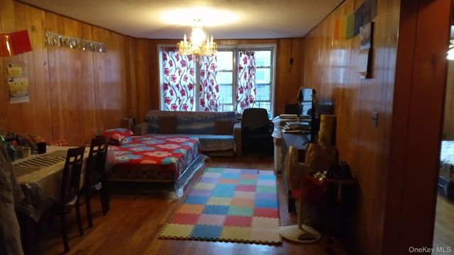 86-05 60TH ROAD 3B, Elmhurst, NY 11373