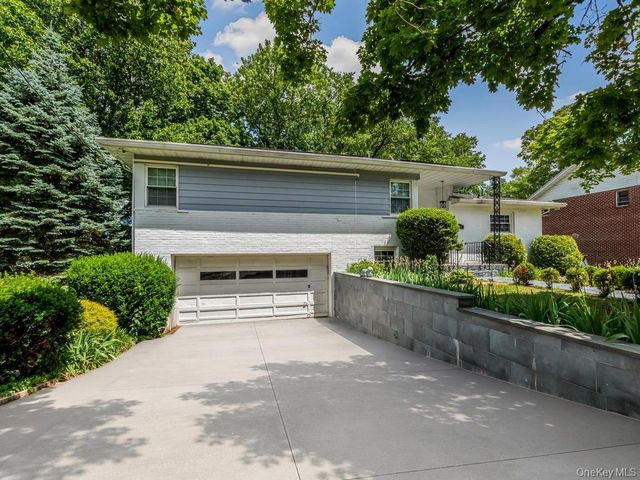 126 Lasalle Drive, Yonkers, NY 10710
