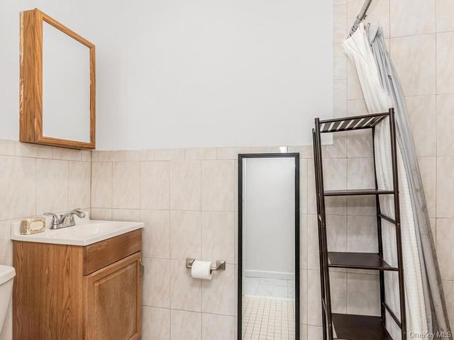 126 Lasalle Drive, Yonkers, NY 10710