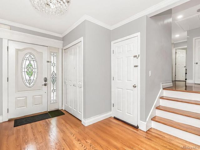126 Lasalle Drive, Yonkers, NY 10710