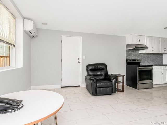 126 Lasalle Drive, Yonkers, NY 10710