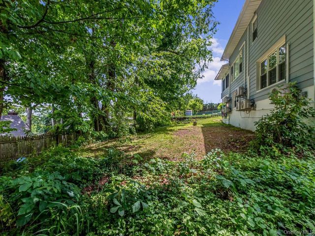 126 Lasalle Drive, Yonkers, NY 10710