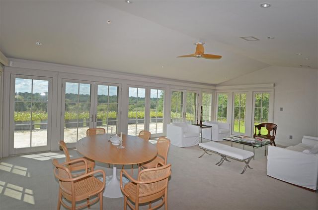 1880 Schoenberg Road, Carmine, TX 78932